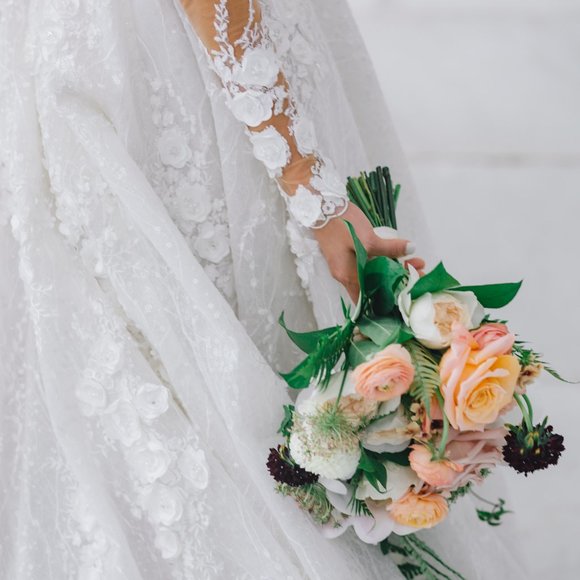 Yaniv Persy Wedding Dress - Picture 3 of 9